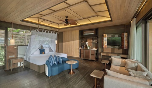 Beachfront Pool Villa