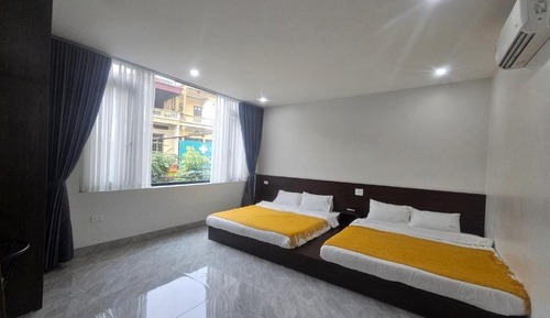 Deluxe Quadruple Room, City View