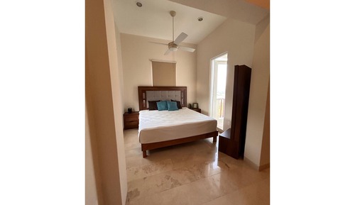 Family Apartment, Hill View