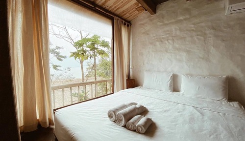 Deluxe Suite, Balcony, Mountain View