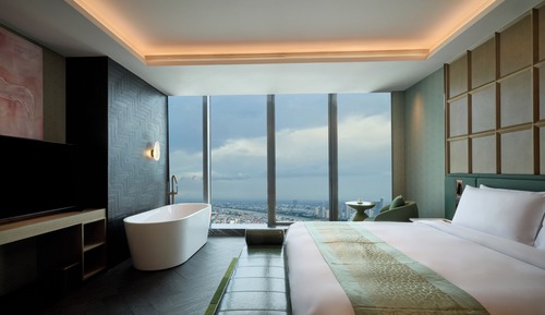 Deluxe Suite, Non Smoking, River View