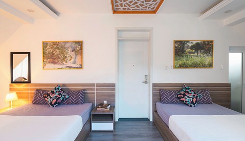 Deluxe Quadruple Room, Balcony, Garden View