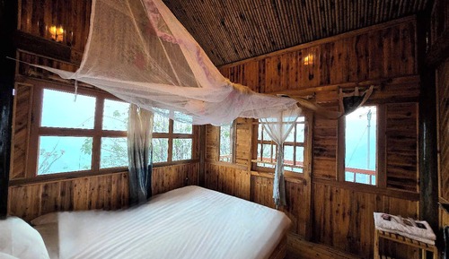 Economy Double or Twin Room, Balcony, Mountain View