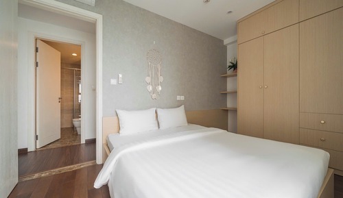 Deluxe Apartment, 2 Bedrooms, Balcony, Lake View