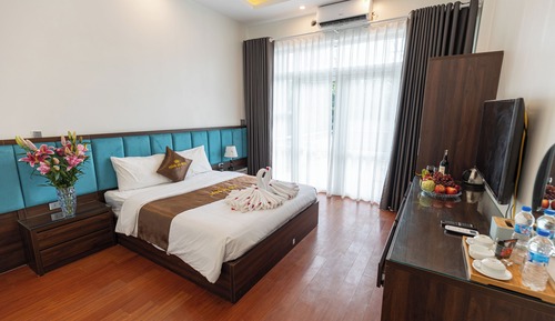 Deluxe Double Room, City View