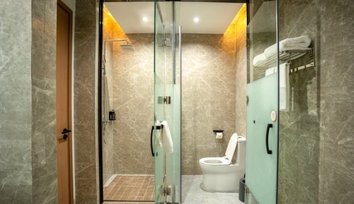 Deluxe Double Room, City View