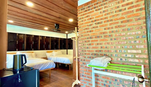 Double or Twin Room, Mountain View
