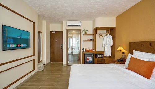 Premium Room