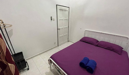 House, 3 Bedrooms, Accessible, Smoking