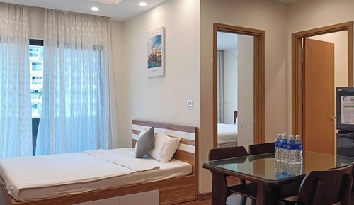 City Apartment, 2 Bedrooms, Beach View