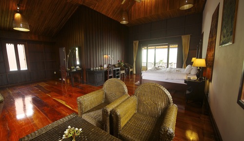 Executive Villa, River View