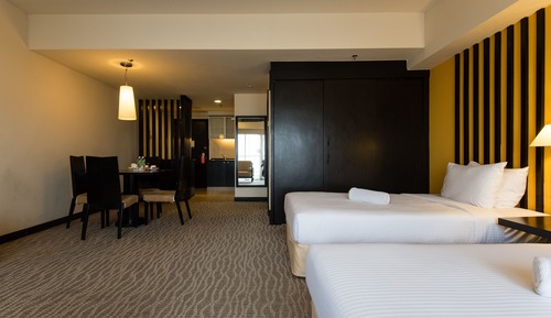Executive Studio, 2 Twin Beds, Kitchenette