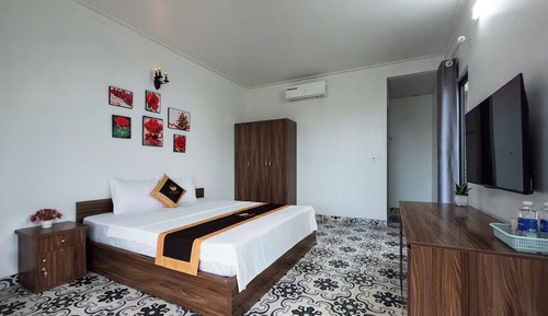 Deluxe Double Room, 1 King Bed, Balcony