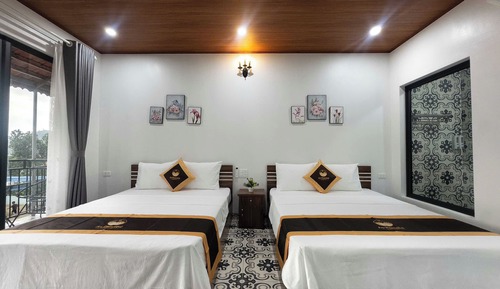 Family Room, 2 Queen Beds, Balcony