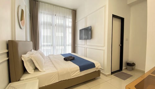 Junior Apartment