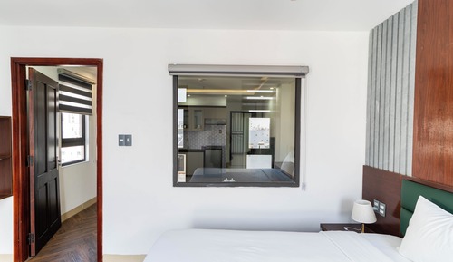 Panoramic Apartment, City View