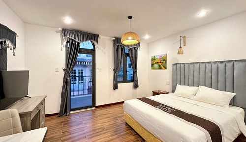Double Room, Balcony