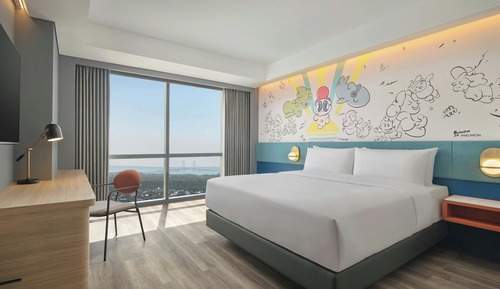 Deluxe Room, 1 King Bed, Non Smoking