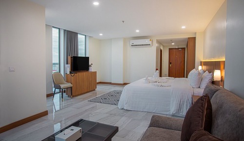 Deluxe Double or Twin Room, Balcony, City View