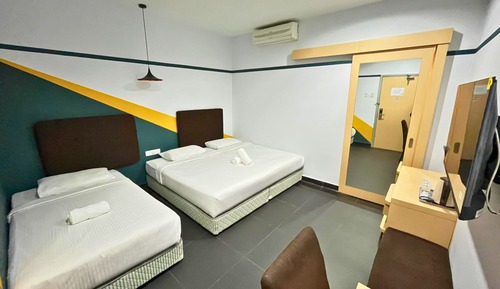 Triple Room