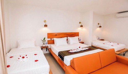 Family Triple Room, City View