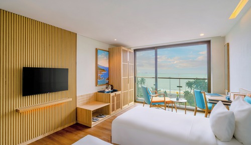 Junior Room, Ocean View