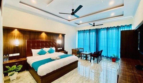 Superior Triple Room, Hill View