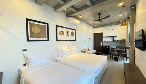 Deluxe Triple Room