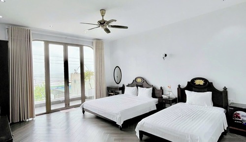 Premium Triple Room