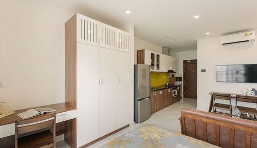 Superior Studio, 1 Queen Bed, Kitchen, City View