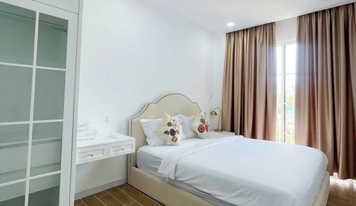Deluxe Villa