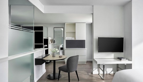 Premier King Room
