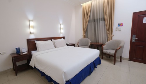 Superior Double Room, City View