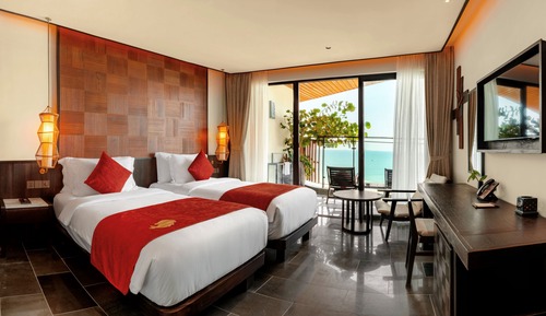 Signature Family Suite 2-Bedroom Sea View with Children Themed Room