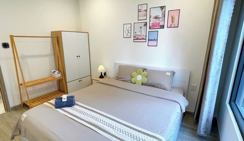 Business Apartment, City View