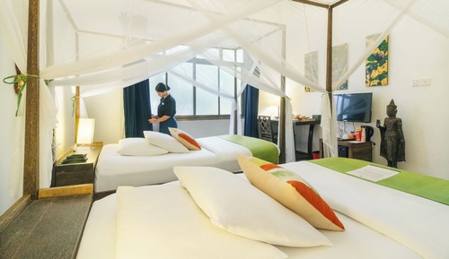 Twin Room (Adult Only)