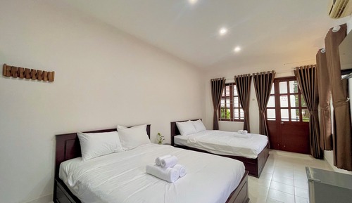 Quadruple Room, Balcony, Garden View