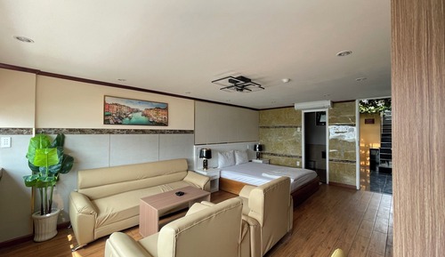 Violet Room
