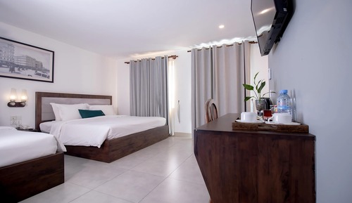 Family Suite, Balcony, City View