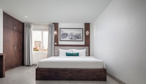 Exclusive Studio Suite, 1 King Bed, Kitchen, City View