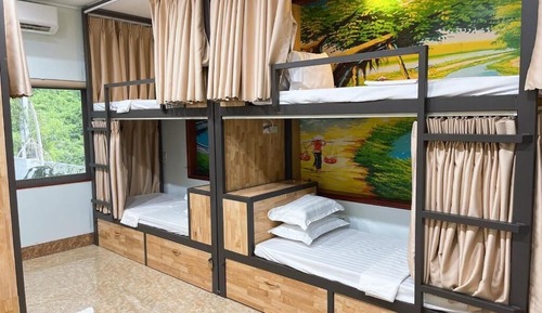Basic Shared Dormitory, Balcony