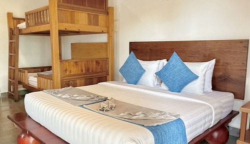 Deluxe Quadruple Room