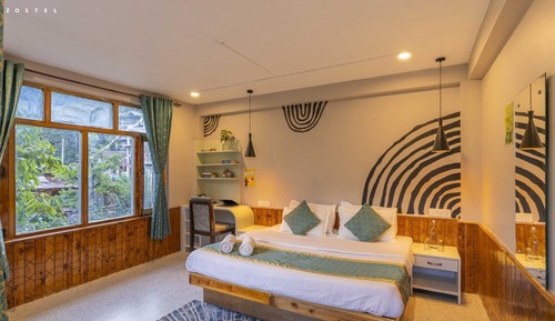 Deluxe Private Room
