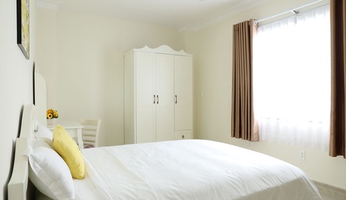 Junior Apartment