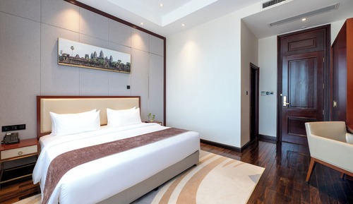 Deluxe Double Room, City View