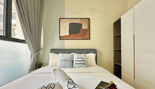 Family Apartment, 3 Bedrooms, Non Smoking, Partial Sea View