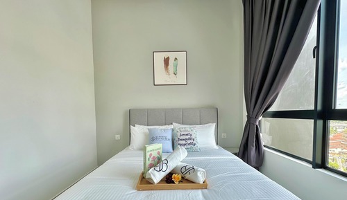 Comfort Apartment, 3 Bedrooms, Non Smoking, City View