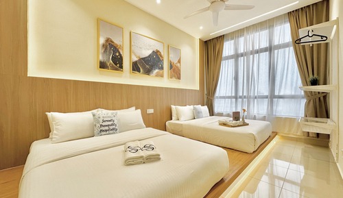 Comfort Apartment, 2 Bedrooms, Balcony, City View