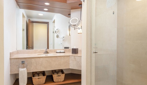 Deluxe Room, Balcony