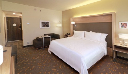 Standard Room, 1 King Bed